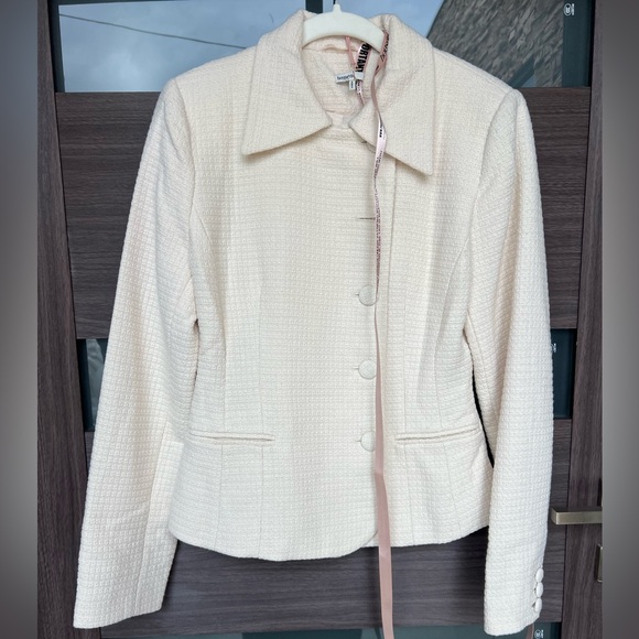 NWT House of CB Misha and Lena Cream Boucle Button Blazer and Pencil Skirt - Picture 12 of 16